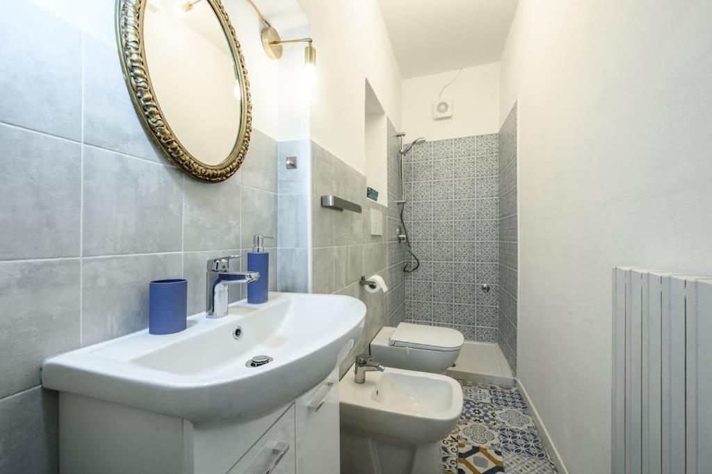 Appartamento Le Finestre Sul Borgo 2 Parma Esterno foto
